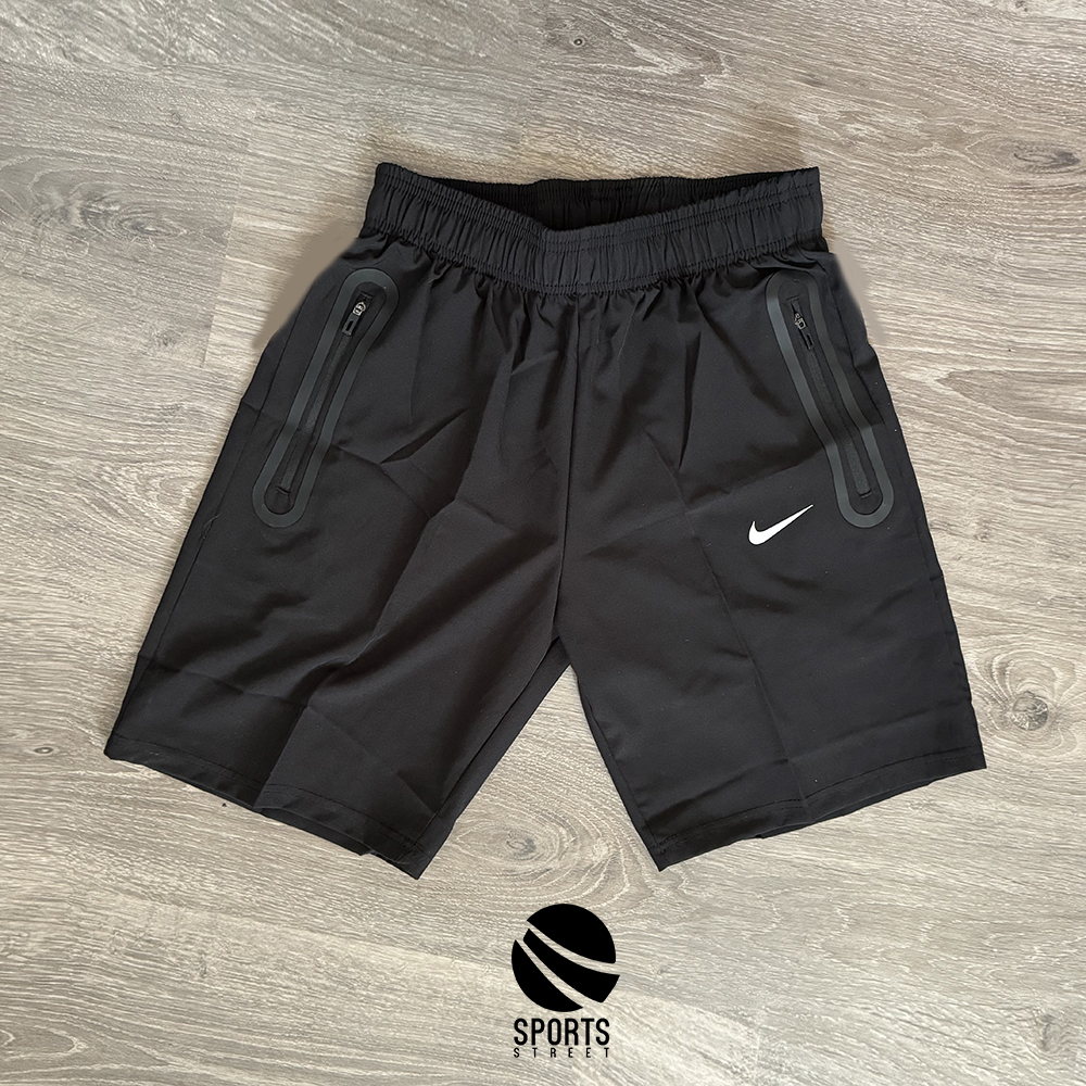 Nike 7km Lthr Pockets Black Shorts